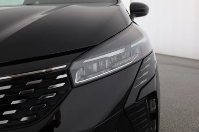 Car image 30