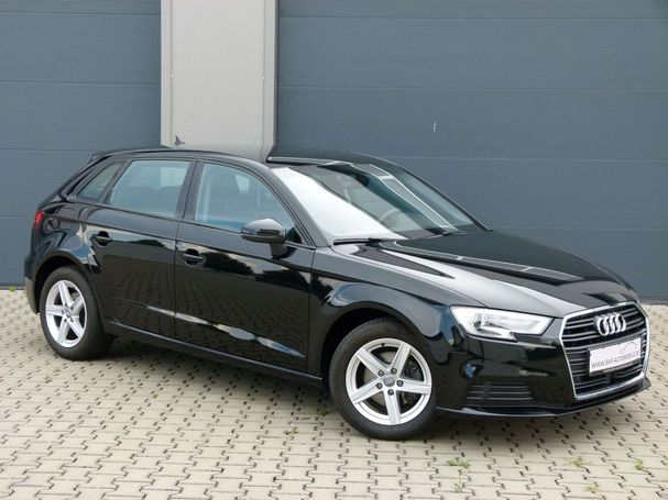 Audi A3 35 S tronic Sportback 110 kW image number 3