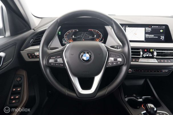 BMW 118i 103 kW image number 12