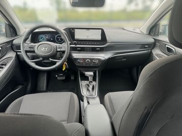 Car image 11