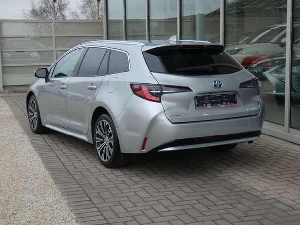 Toyota Corolla 1.8 Hybrid Touring Sports 90 kW image number 4