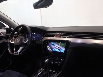 Car image 26