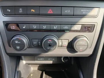 Car image 50