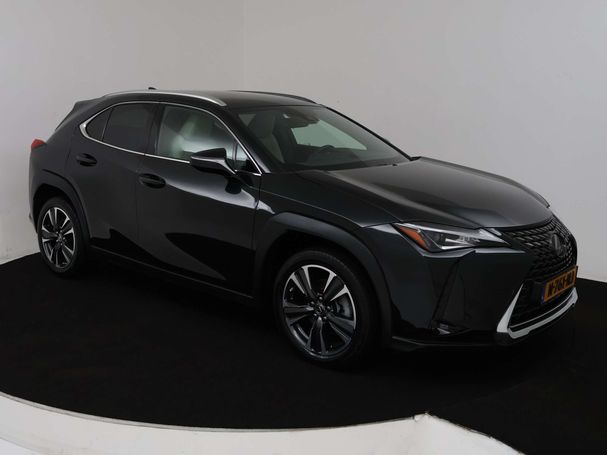 Lexus UX 250h 135 kW image number 27