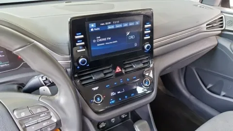 Car image 31