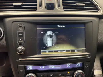 Car image 42
