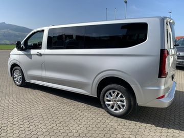 Car image 30