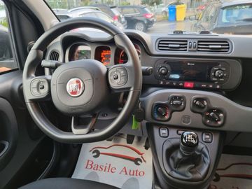 Car image 12