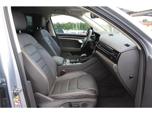 Volkswagen Touareg 3.0 TDI 4Motion 210 kW image number 31