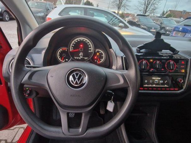 Volkswagen up! 44 kW image number 18