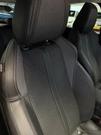 Car image 35