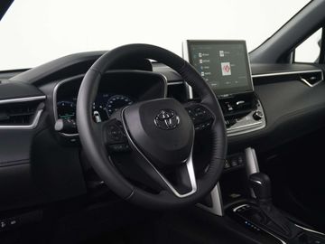 Car image 32