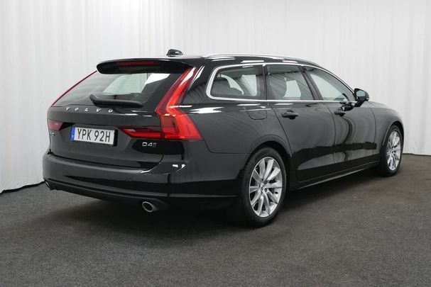 Volvo V90 D4 AWD Momentum 141 kW image number 4