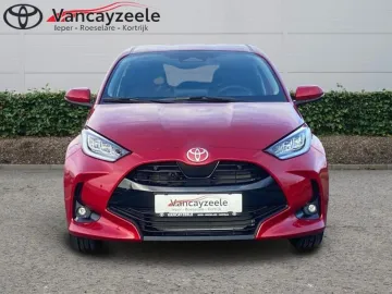 Car image 2