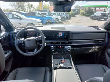 Car image 30