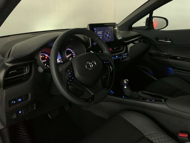 Toyota C-HR 2.0 135 kW image number 8