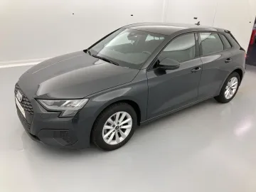 Car image 36