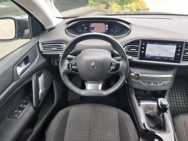 Peugeot 308 1.5 BlueHDi Active Pack 96 kW image number 28