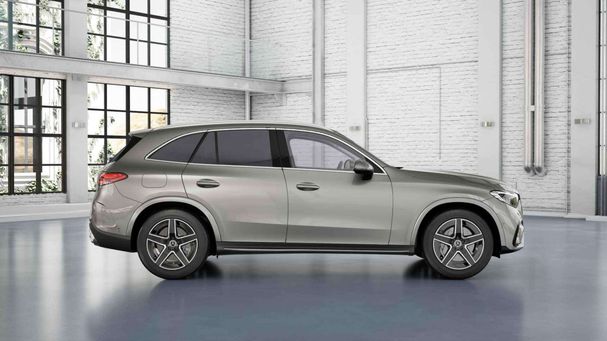 Mercedes-Benz GLC 300 e AMG Line 4Matic 230 kW image number 4