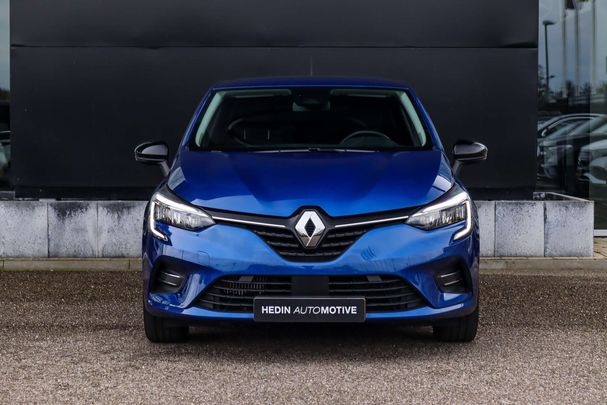 Renault Clio TCe 90 66 kW image number 6