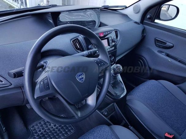 Lancia Ypsilon 51 kW image number 10