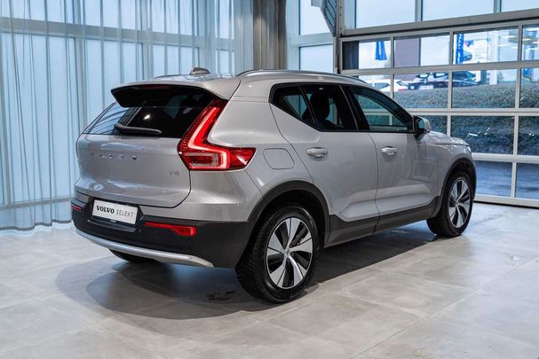 Volvo XC40 T2 Core 95 kW image number 7