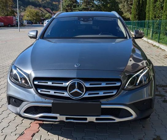 Mercedes-Benz E 220 d T 143 kW image number 2