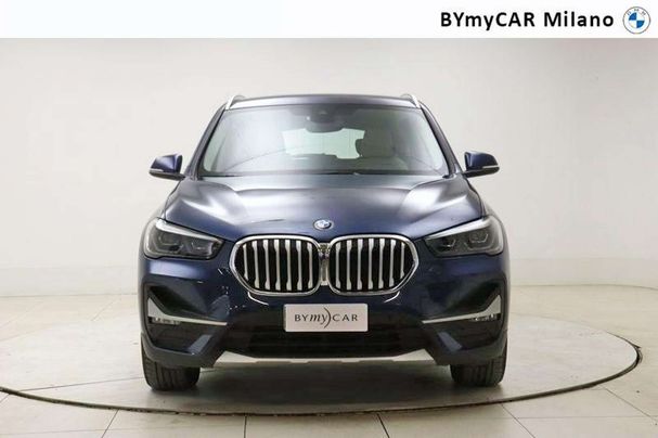 BMW X1 sDrive18d xLine 110 kW image number 2