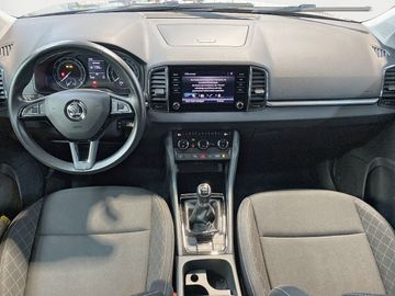 Car image 12