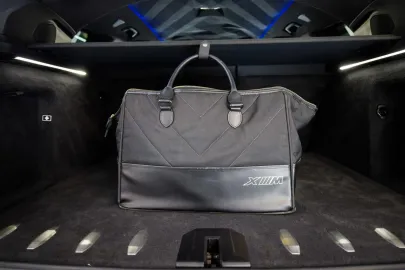 Car image 39