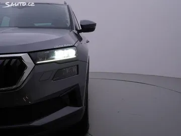 Car image 33