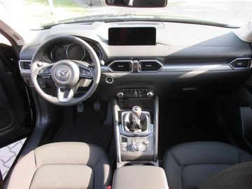 Car image 10