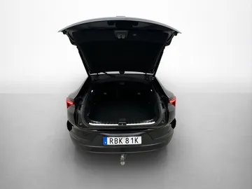 Car image 38