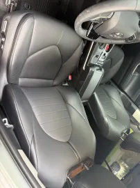 Car image 33