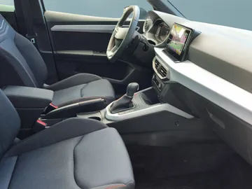 Car image 21