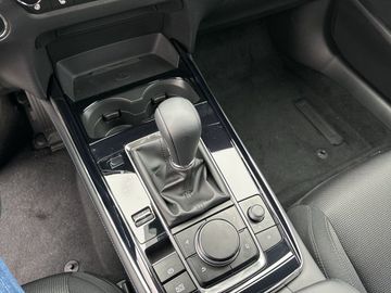 Car image 19