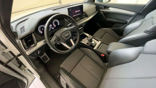 Audi Q5 40 TDI quattro S-line Sportback 150 kW image number 5