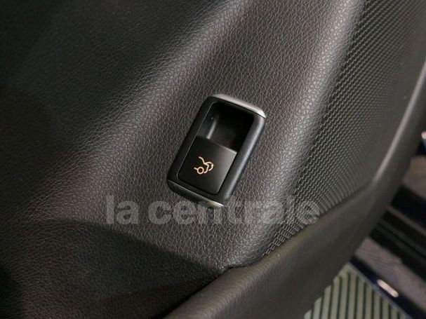 Mercedes-Benz CLA 180 90 kW image number 21