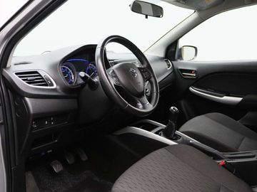 Car image 26