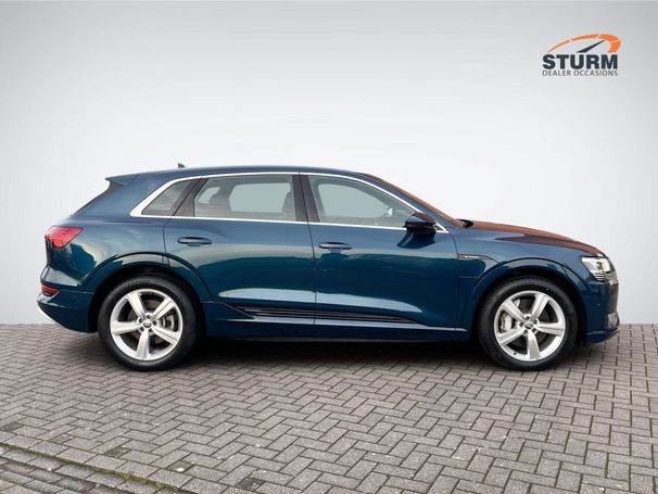 Audi e-tron 55 quattro Advanced 300 kW image number 3