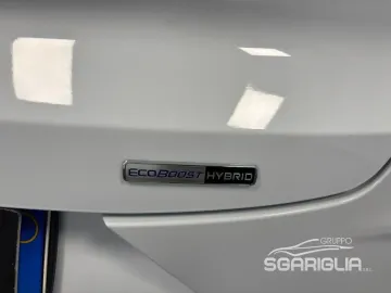 Car image 37