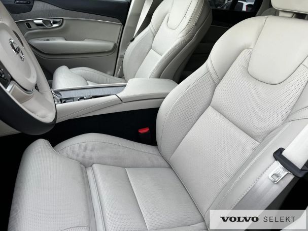 Volvo XC90 AWD 184 kW image number 12