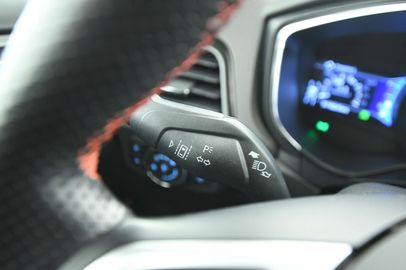 Car image 33