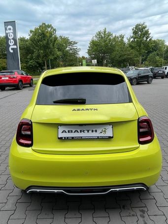 Abarth 500 e 114 kW image number 3