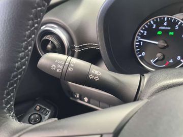 Car image 24