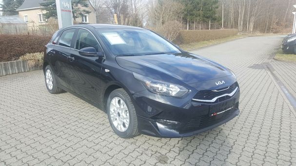 Kia Ceed 1.5 T-GDI JBL Sound Edition 118 kW image number 2