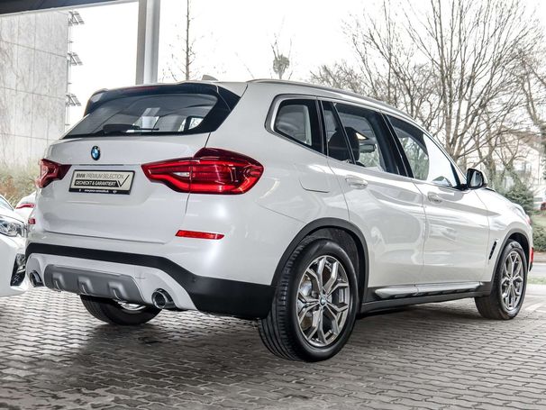 BMW X3 xDrive20d xLine 140 kW image number 2