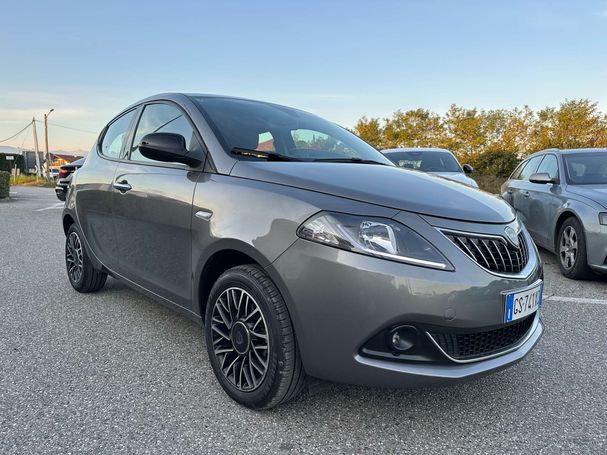 Lancia Ypsilon 51 kW image number 2