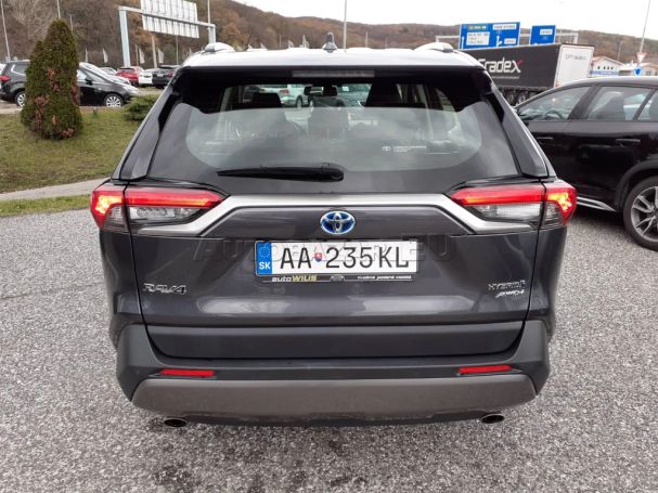 Toyota RAV 4 2.5 Hybrid 163 kW image number 4