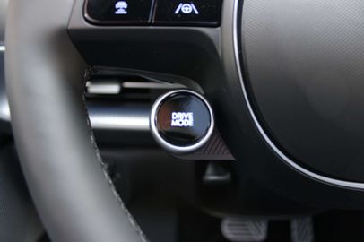 Car image 36